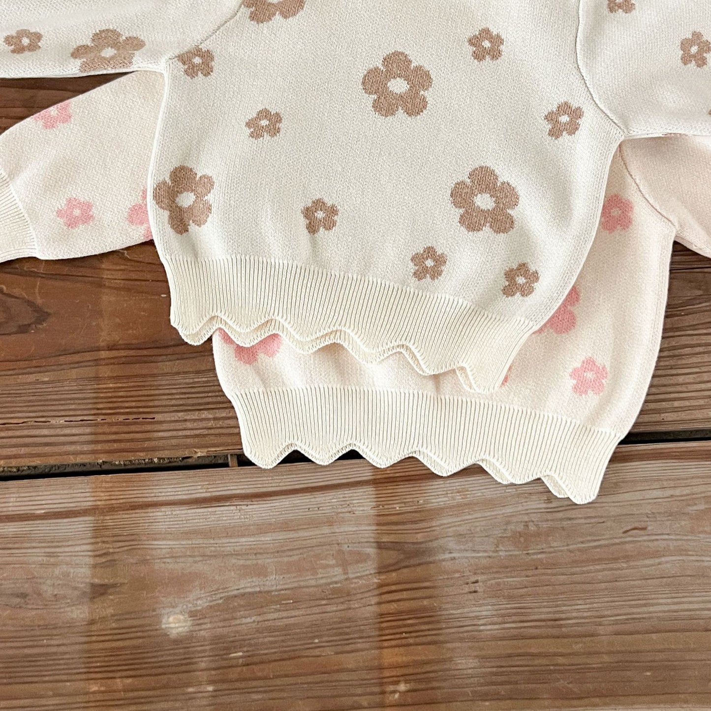 Two Piece Knitted Top & Pants Daisy Design